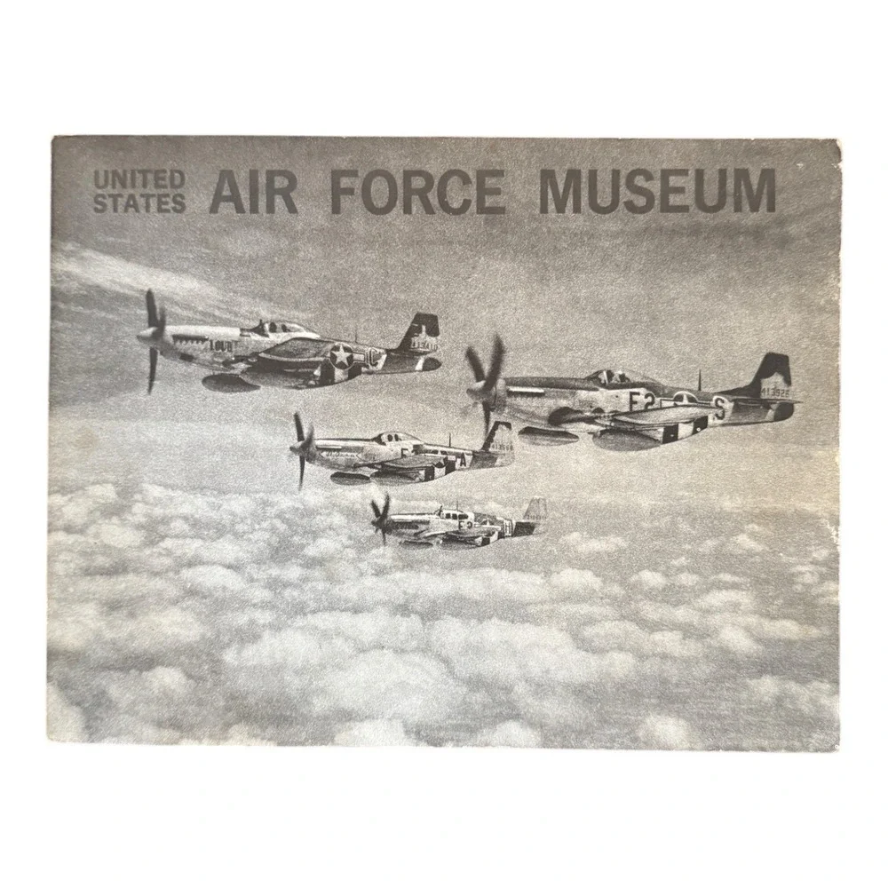 WW1 WW2 United States Air Force Museum Softcover Reference Book